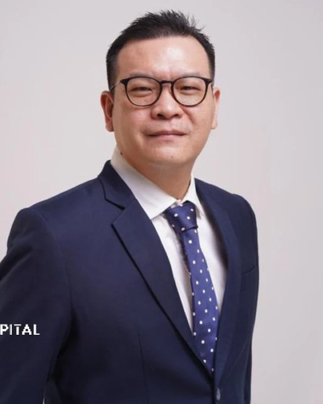 Portrait of Agus Hartono Wijaya
